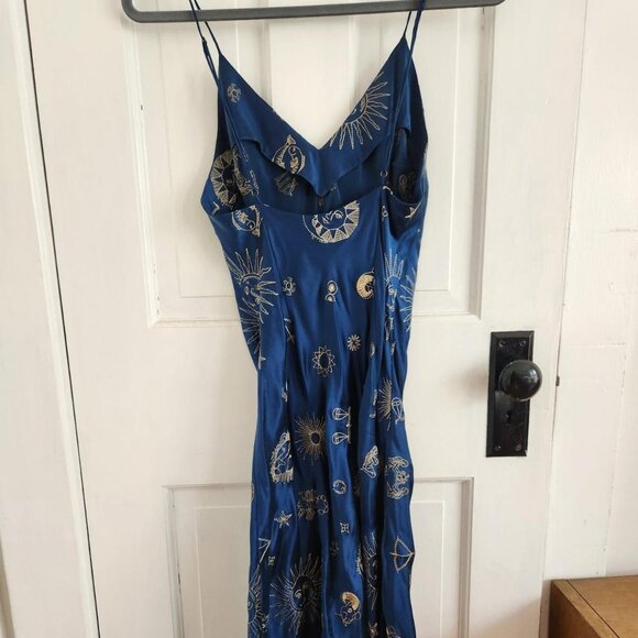 Réalisation Par Blue and Gold Zodiac Silk Slip Dress - Picture 4 of 6